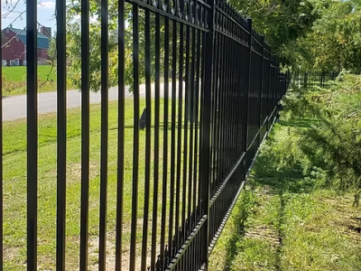 Fencer 3000's installation of the Black iron gate
